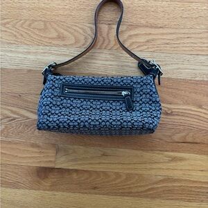 Coach Signature black and gray Shoulder Bag